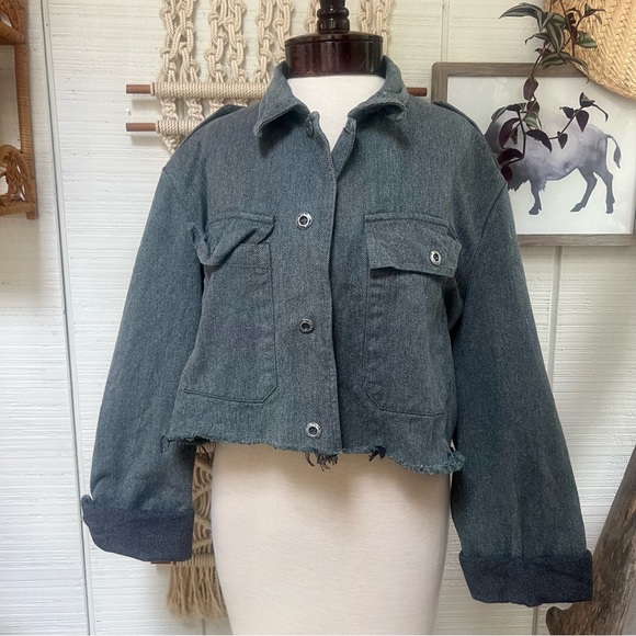 Up cycled selvedge denim cropped jacket - Picture 3 of 15